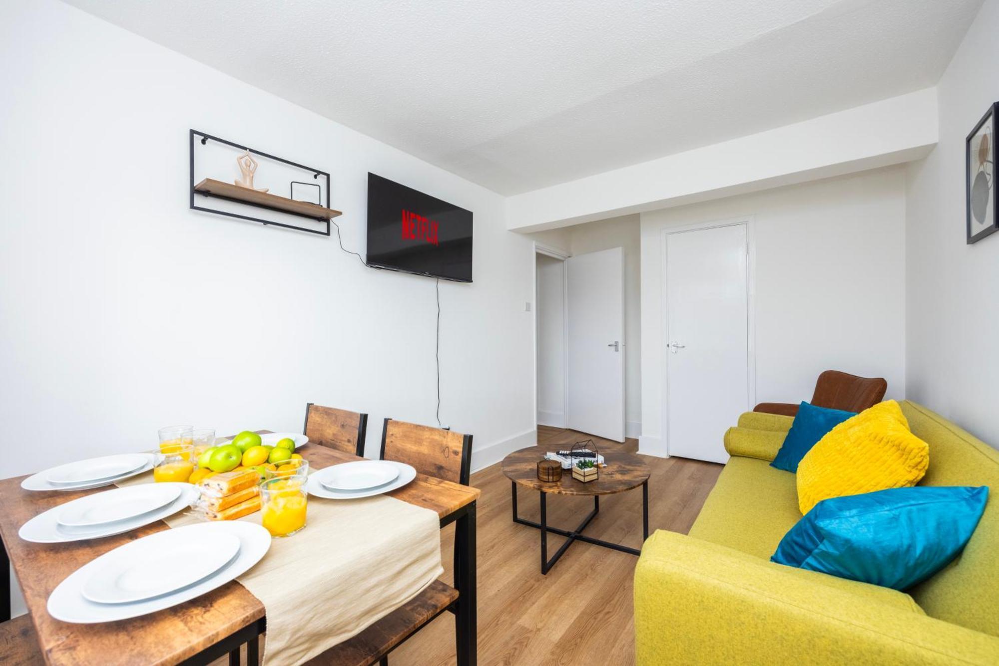 Excel O2 Stunning Large 3 Bedroom Apartment With Balcony Λονδίνο Εξωτερικό φωτογραφία